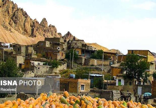 تسریع در روند توسعه روستاها با تکیه بر پتانسیل‌های مردمی
