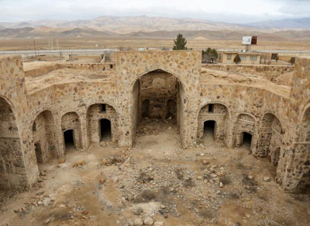 مرمت بنای تاریخی رباط قره‌بیل با بودجه ملی کلید خورد