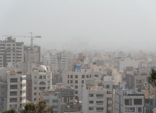 هوای مشهد ناسالم است؛۶ منطقه در وضعیت قرمز