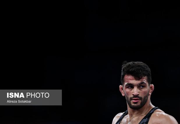 استارت قوی حسن یزدانی در وزن ۹۷ کیلوگرم