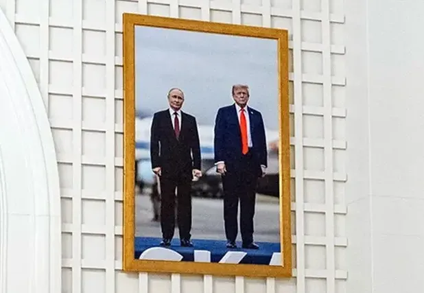 پوتین وارد دکوراسیونِ کاخ سفید شد!