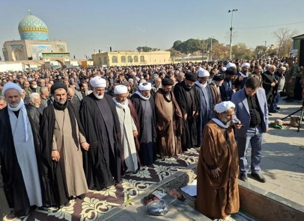 اقامه با شکوه نماز باران در قزوین