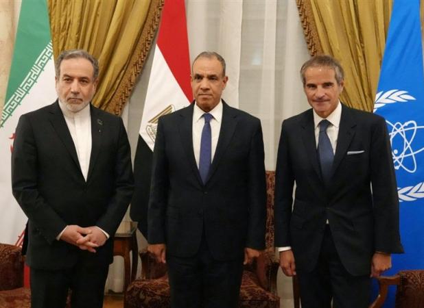 دیدار ۳ جانبه گروسی با وزرای خارجه ایران و مصر