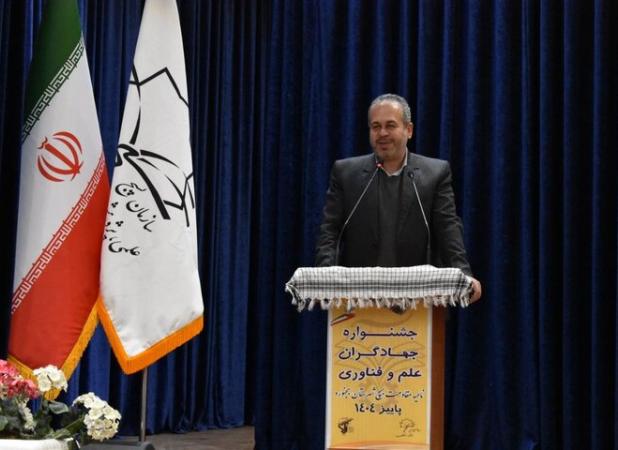 رستمی:توسعه واقعی با تکیه بر علم و فناوری امکان‌پذیر است