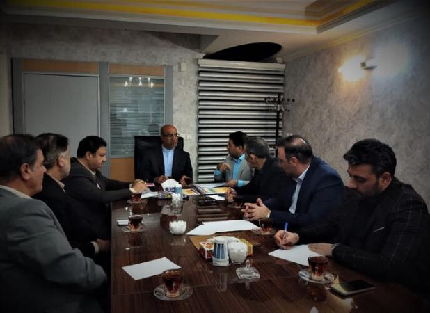 استاندار کرمانشاه: رفع مشکلات شهرک صنعتی اولویت دارد