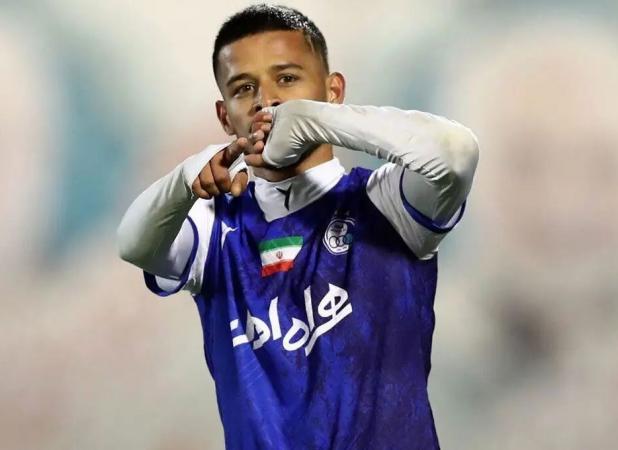 اقدام جنجالی پرسپولیس برای جلوگیری از بازگشت قایدی به استقلال!