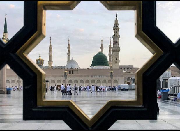 تنها راه عزت اسلام تمسک به سیره پیامبر و اهل‌بیت ایشان است