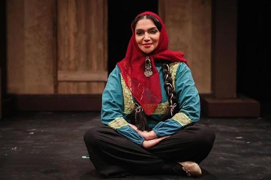 دل‌نوشته تلخ الهام پاوه‌نژاد در اینستاگرام اشک همه را درآورد