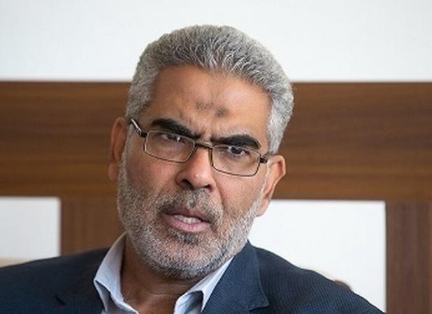  باید به سمت رشد اقتصادی در کشور پیش برویم