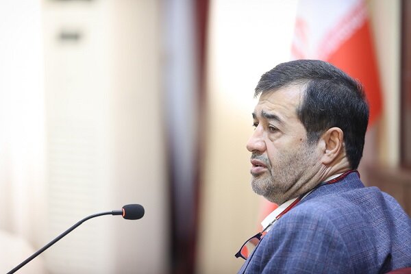 برگزاری نشست سرپرست مدیرعاملی استقلال با وزیر ورزش