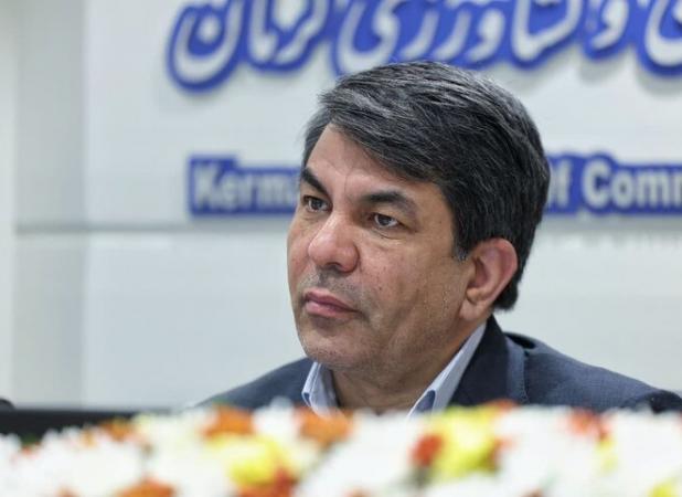 استاندار کرمان: طرح کدینگ کارت سوخت بازی با آبروی استان کرمان است