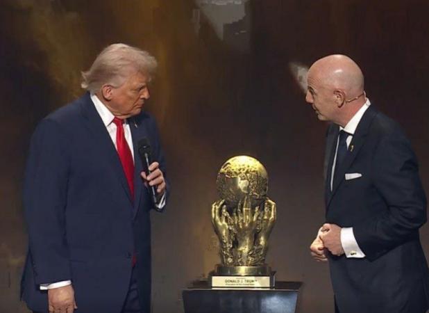 جمله خاص میثاقی پس از نمایش تصویر ترامپ روی آنتن زنده