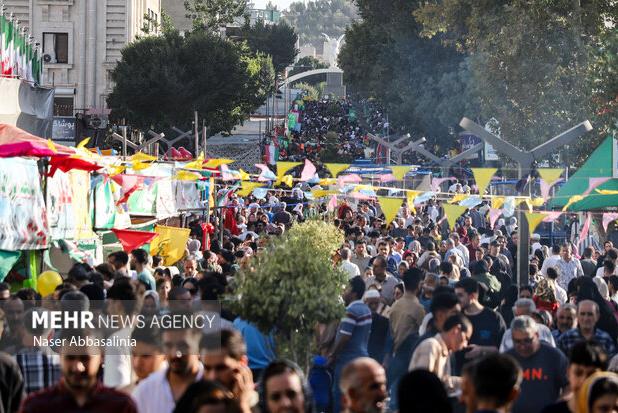 شکوه وحدت در ایران؛ «مهمانی امت احمد(ص)» جلوه‌گاه همدلی شیعه و سنی