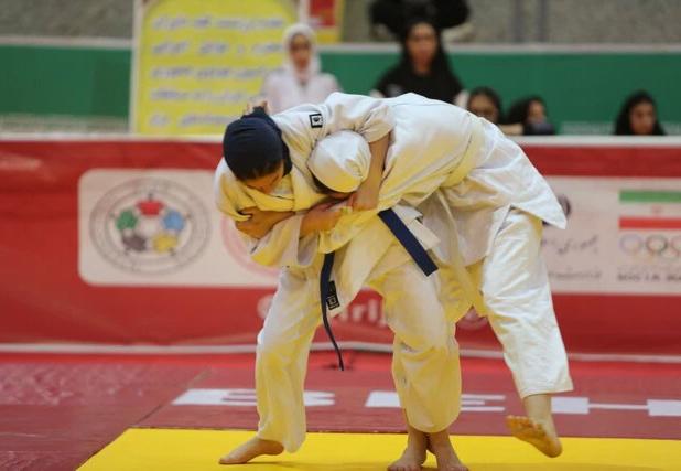 دعوت دو دختر خوزستانی به اردوی تیم ملی جودو نونهالان