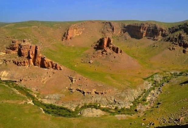 سرپرست میراث فرهنگی کردستان: قلعه تاریخی «قلاقوره» بیجار قابلیت تبدیل شدن به مقصد گردشگری را دارد