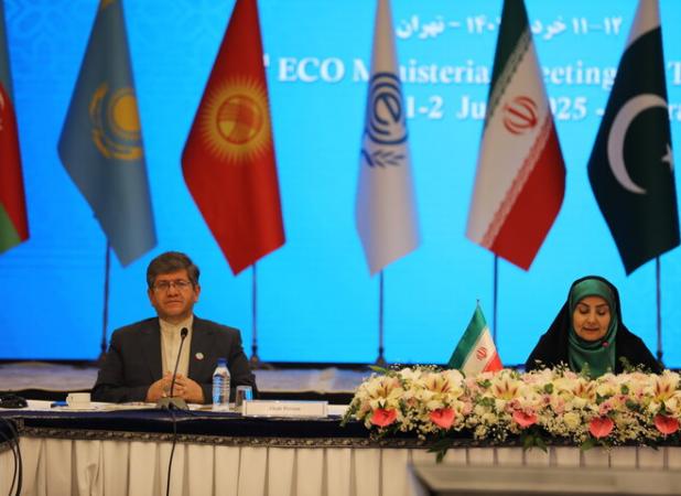 حرکت نمادین قطار ترانزیتی اکو از بندر خشک آپرین