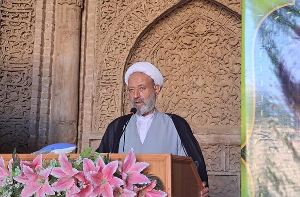 دهشیری: بیش از ۱۳ هزارنفر در اردستان تحت پوشش بیمه سلامت هستند