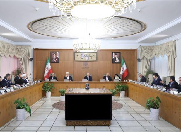تبعات طرح تفویض اختیار دولت به استانداران!