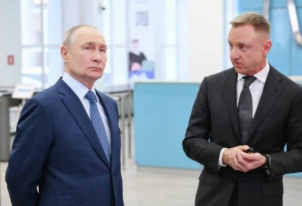 روسیه در حال توسعه ناوگان یخ‌شکن خود است