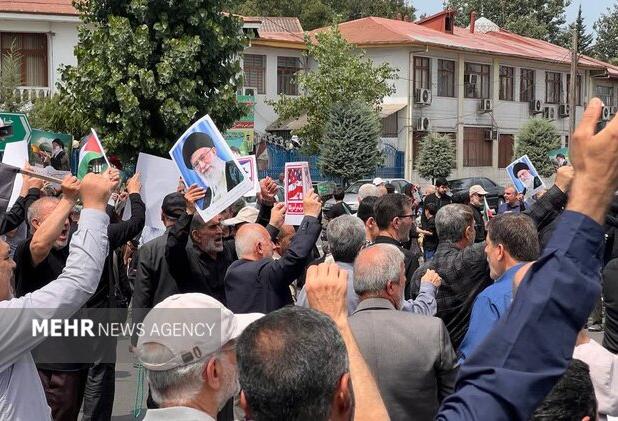 خروش گیلانی‌ها در جمعه خشم؛ «مرگ بر اسرائیل» در گرمای تابستان