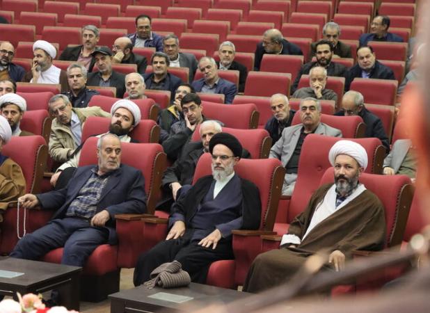 نشست هماهنگی برای برگزاری اعتکاف در مصلی اعظم تبریز برگزار شد