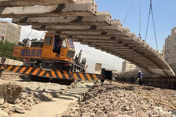 نوسازی بخش جنوبی خط یک مترو تهران با حضور ۴۰۰ نیروی انسانی