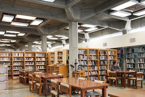 سایت کتابخانه تخصصی شعر و ادبیات «محمل» با ۱۲ هزار جلد کتاب