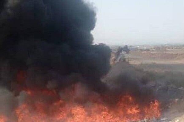 حریق لاستیک‌های فرسوده در حاشیه سمنان؛ شناسایی عاملان در دستور کار است