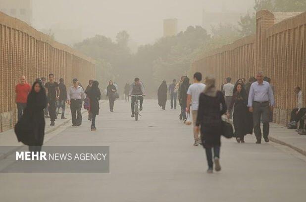 هوای ۸ شهر اصفهان آلوده است