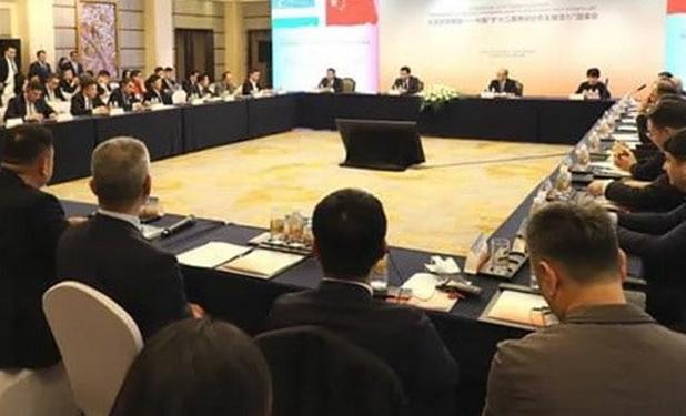 «شانگهای» میزبان نشست بازرگانی ازبکستان و چین