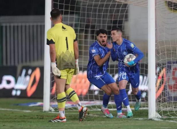 گل اول استقلال؛ صحنه‌ای پر از بی‌اخلاقی!