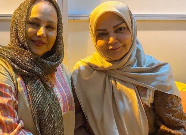 قاب صمیمانه بهنوش بختیاری و مجری محبوب دهه ۶۰