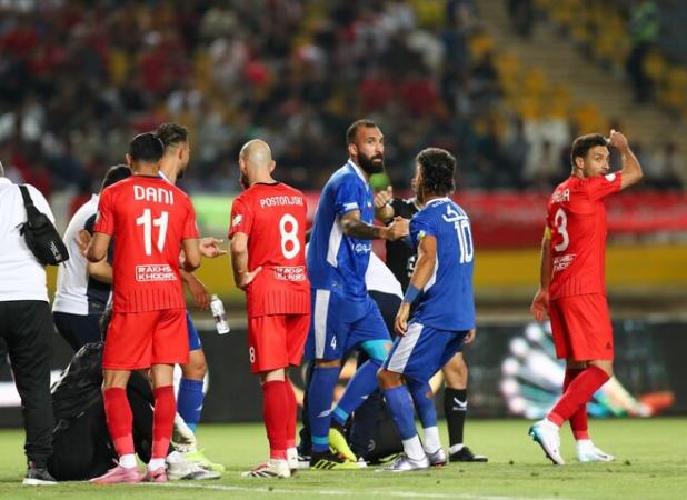 محرومیت جدید برای هواداران مرد تراکتور؛ مدیر پرسپولیس محروم شد