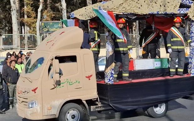 خاکسپاری باشکوه شهید گمنام به همت کارکنان شهرداری شاهرود