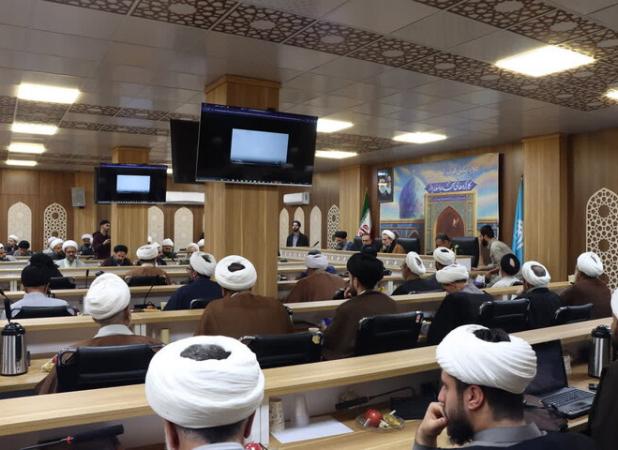 استاندار قزوین: مسجد مرکز تنظیم روابط محله است