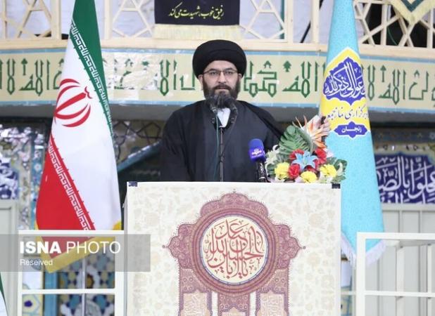 امام‌جمعه زنجان: نفاق مانع بزرگ تحقق تقوای اجتماعی است