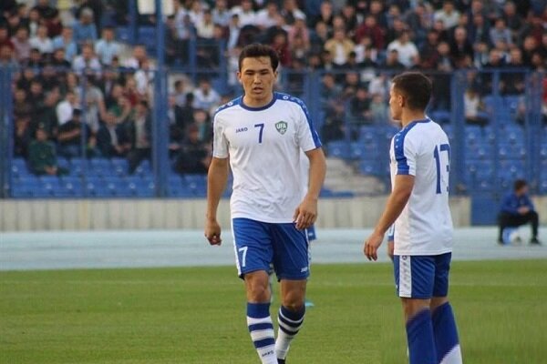توافق مالی هافبک تیم ملی ازبکستان با پرسپولیس