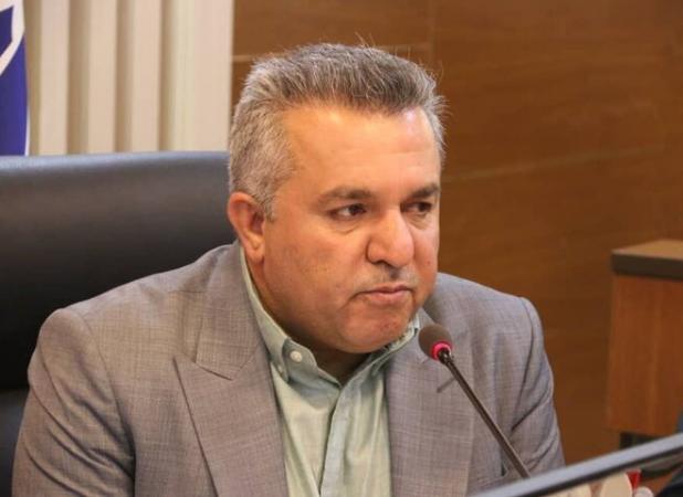 انتقاد گزدرازی از بی‌نتیجه بودن میزهای مشترک برای حل مشکلات صنعت خرما