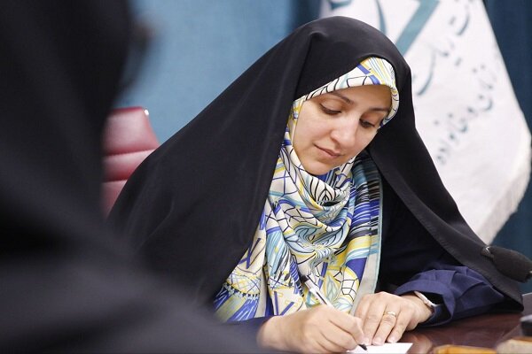 تاکید بر توزیع اعتبارات اشتغال‌زایی برای زنان سرپرست خانوار درکرمانشاه