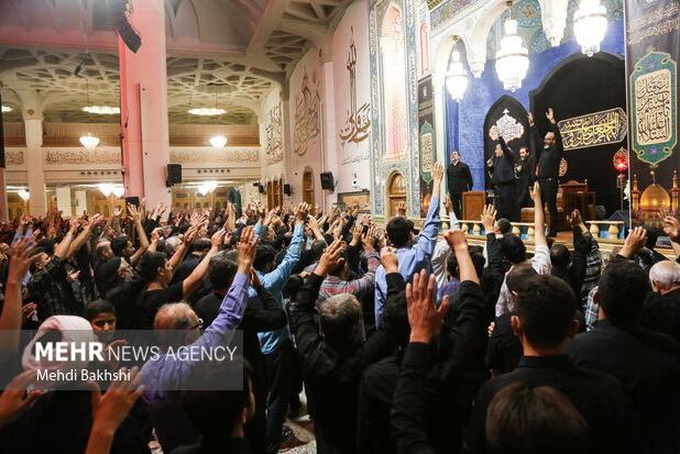 برگزاری گرامیداشت قیام خونین ۱۵ خرداد و ارتحال امام در حرم بانوی کرامت