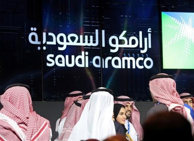 سود غول نفتی عربستان با کاهش قیمت‌ها سقوط کرد