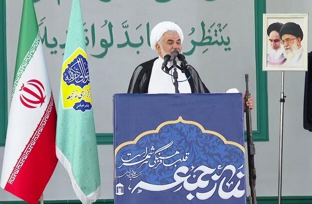 امام جمعه بندرعباس: گرانی‌های بی‌منطق باید کنترل شود