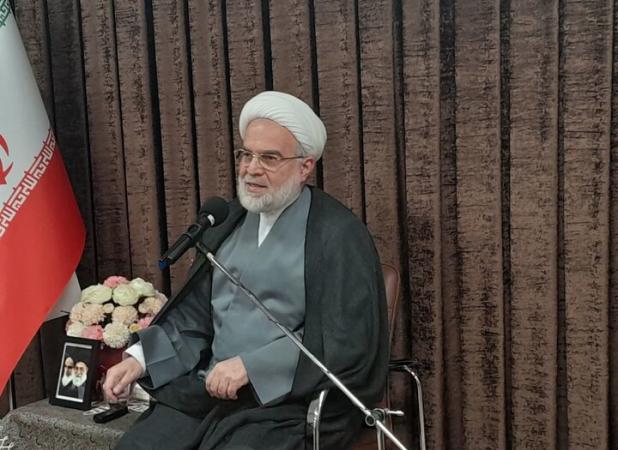۲۲۰ نفر دانش آموز دختر دهه نودی در بیجار معتکف هستند