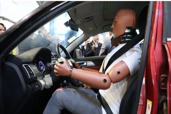 آزمایش تصادف موتورسیکلت‌ها در مرکز ایمنی؛ گامی در جهت کاهش قربانیان