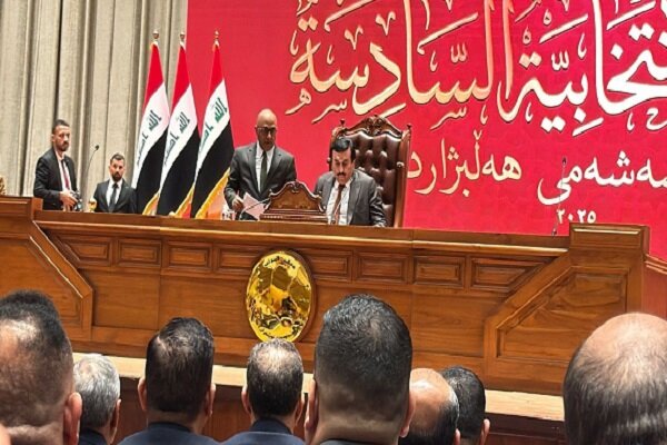 اعلام اسامی ۳ نامزد تصدی ریاست پارلمان عراق؛ السامرائی کنار کشید