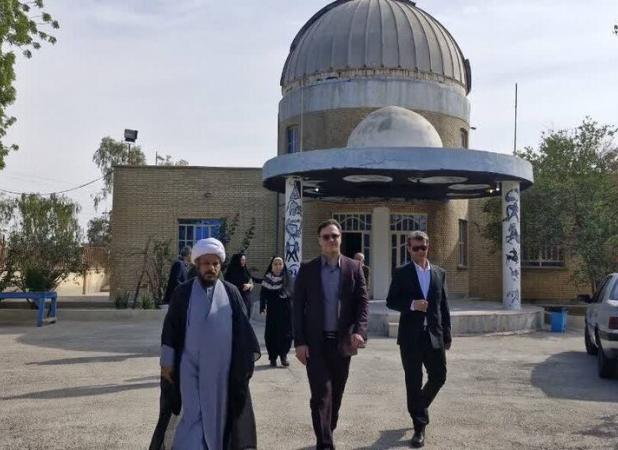 فرماندار تنگستان: رصدخانه گورک سادات نیازمند توجه ویژه است