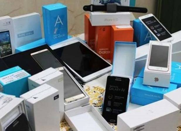 رشد ۲۷ درصدی واردات تلفن همراه در ۹ ماهه امسال