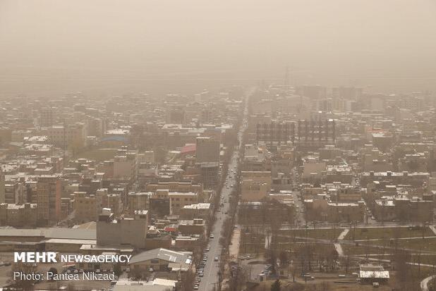 مراجعه ۸۰۲ خوزستانی به دلیل گرد و غبار به مراکز درمانی
