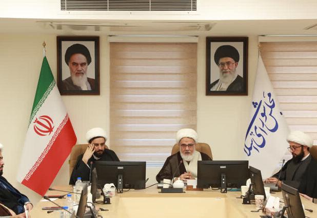 رئیس مرکز تحقیقات مجلس: فضای مجازی از نظر دسترسی قانونمند نیست