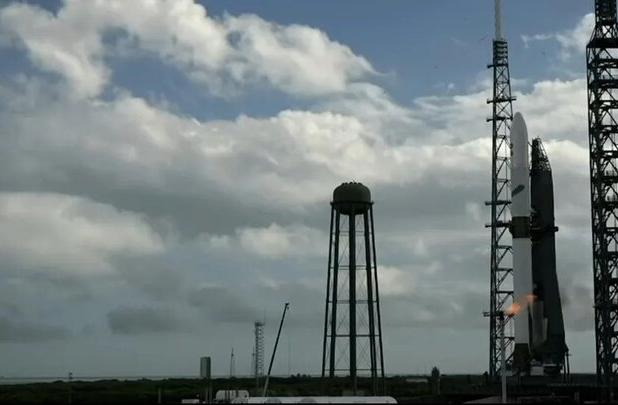 موشک بلواوریجین با کاوشگرهای ناسا زمین گیر شد